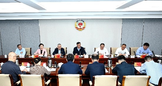 盟政协党组召开2025 年第 8 次（扩大）会议